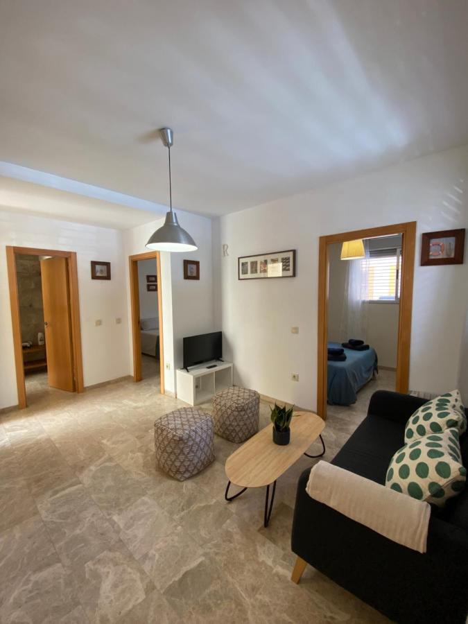 Central Apartment With Patio By Wayra Tarifa Bagian luar foto